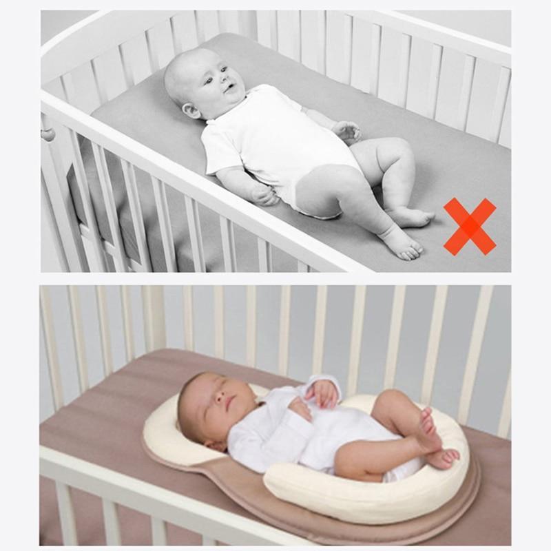 Anti-Rollover Portable Baby Crib